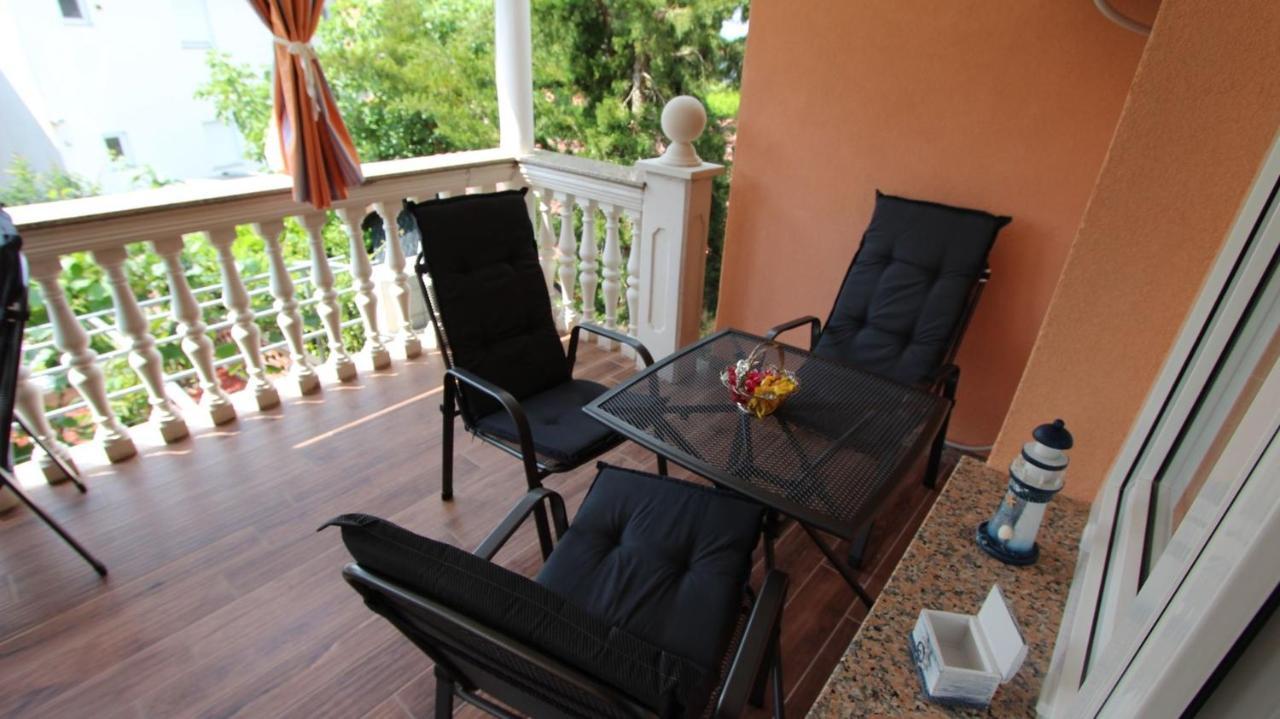 Apartment Kreslin Vantacici Esterno foto