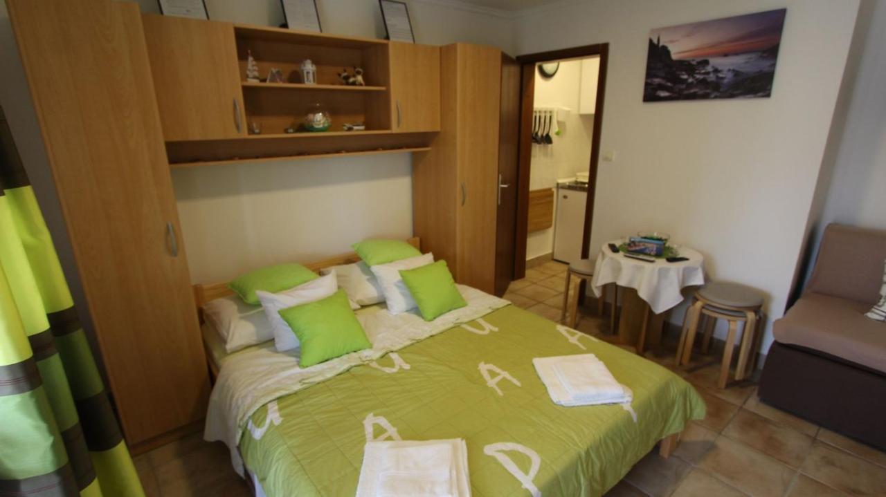 Apartment Kreslin Vantacici Esterno foto